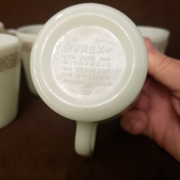 Set Five Vintage Pyrex Woodland White Milk Glass D-Handle Mugs 1410 Brown Flower - Picture 5 of 7